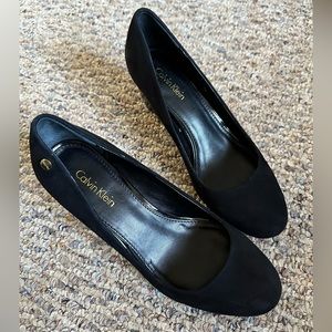 Calvin Klein Kasey Black Heels in US5.5